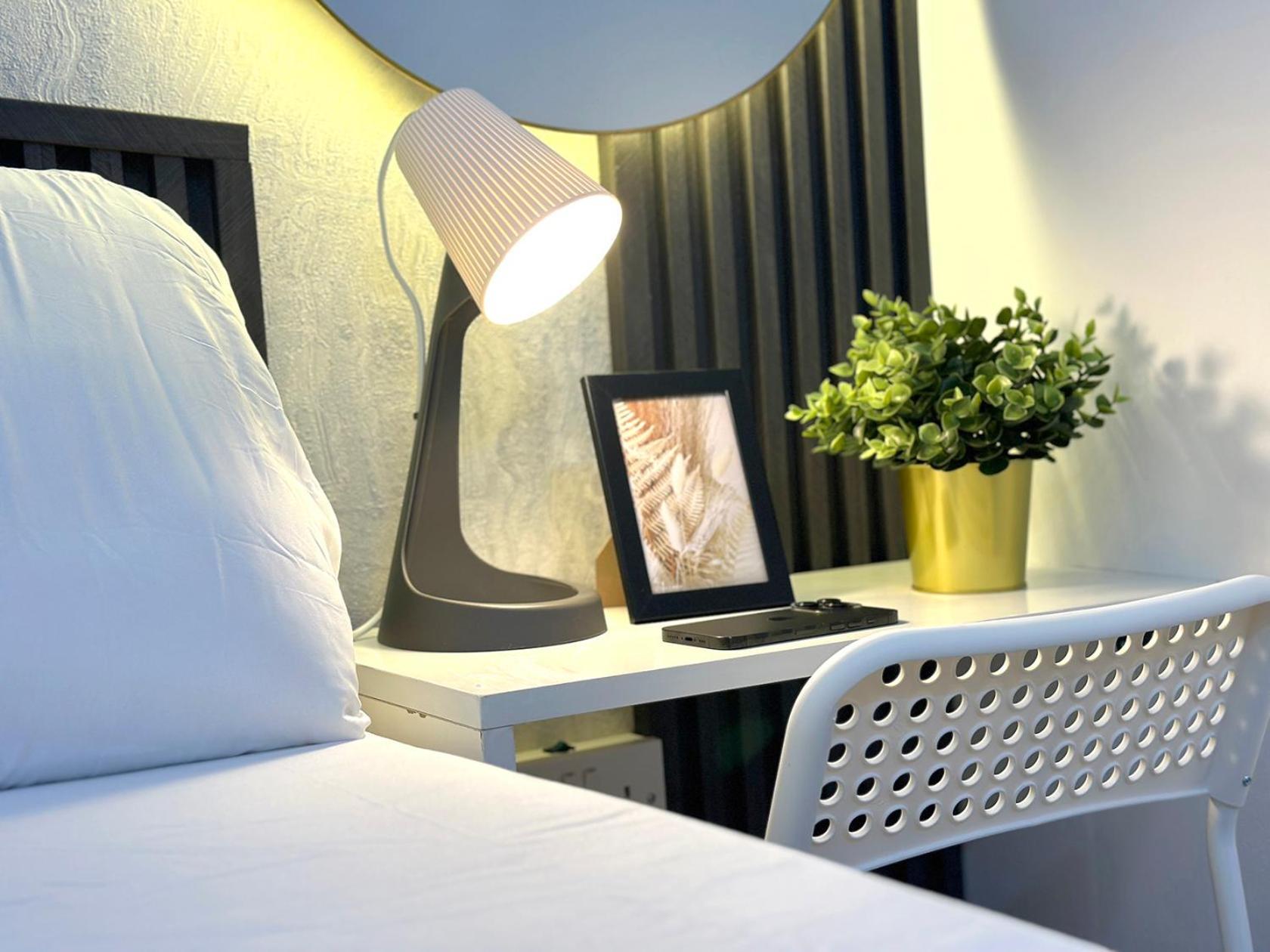 Executive Suite Room In Barsha 1 Near Moe Metro 두바이 외부 사진